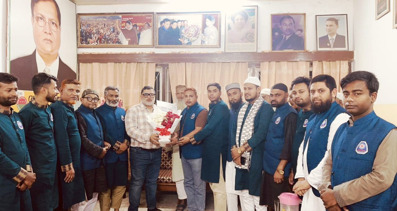 নকলা প্রেসক্লাব নেতৃবৃন্দের সঙ্গে নবনির্বাচিত এমপির সৌজন্য সাক্ষাৎ