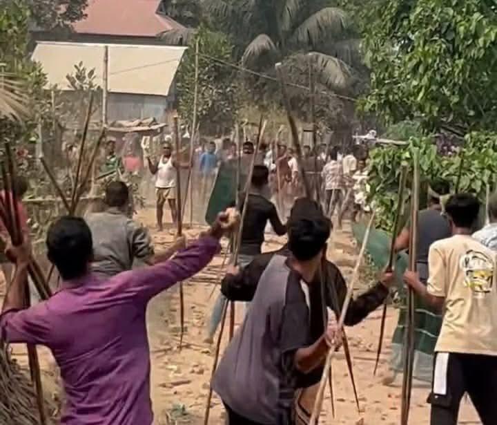 শিশুদের ঝগড়া নিয়ে কিশোরগঞ্জের অষ্টগ্রামে দুই পক্ষের সংঘর্ষ, আহত অন্তত ২৫