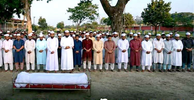 পাওনা টাকার দাবিতে সোনারগাঁয়ে জানাজা আটকে দেওয়ার অভিযোগ, পরে পরিবারের আশ্বাসে সম্পন্ন দাফন