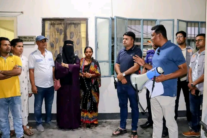 কিশোরগঞ্জে পুলিশের বিশেষ অভিযান: কিশোর গ্যাং ও মাদক নির্মূলে কঠোর অবস্থানে প্রশাসন।