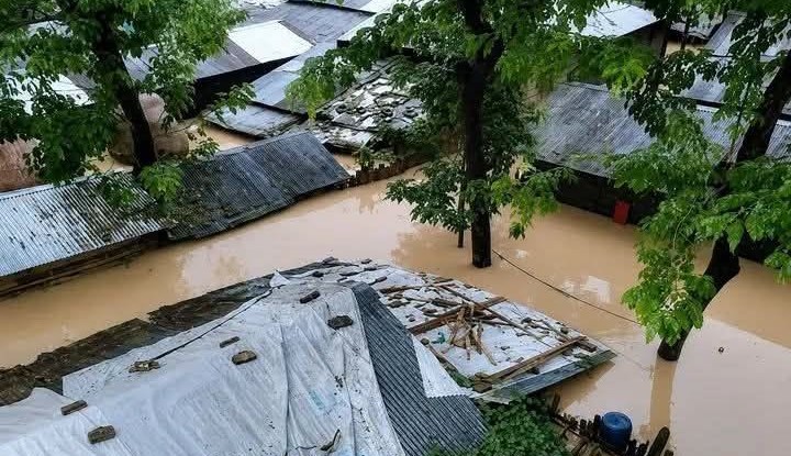 চট্টগ্রামে বন্যা পরিস্থিতির চরম অবনতি, দক্ষিণাঞ্চলে লাখো মানুষ পানিবন্দি