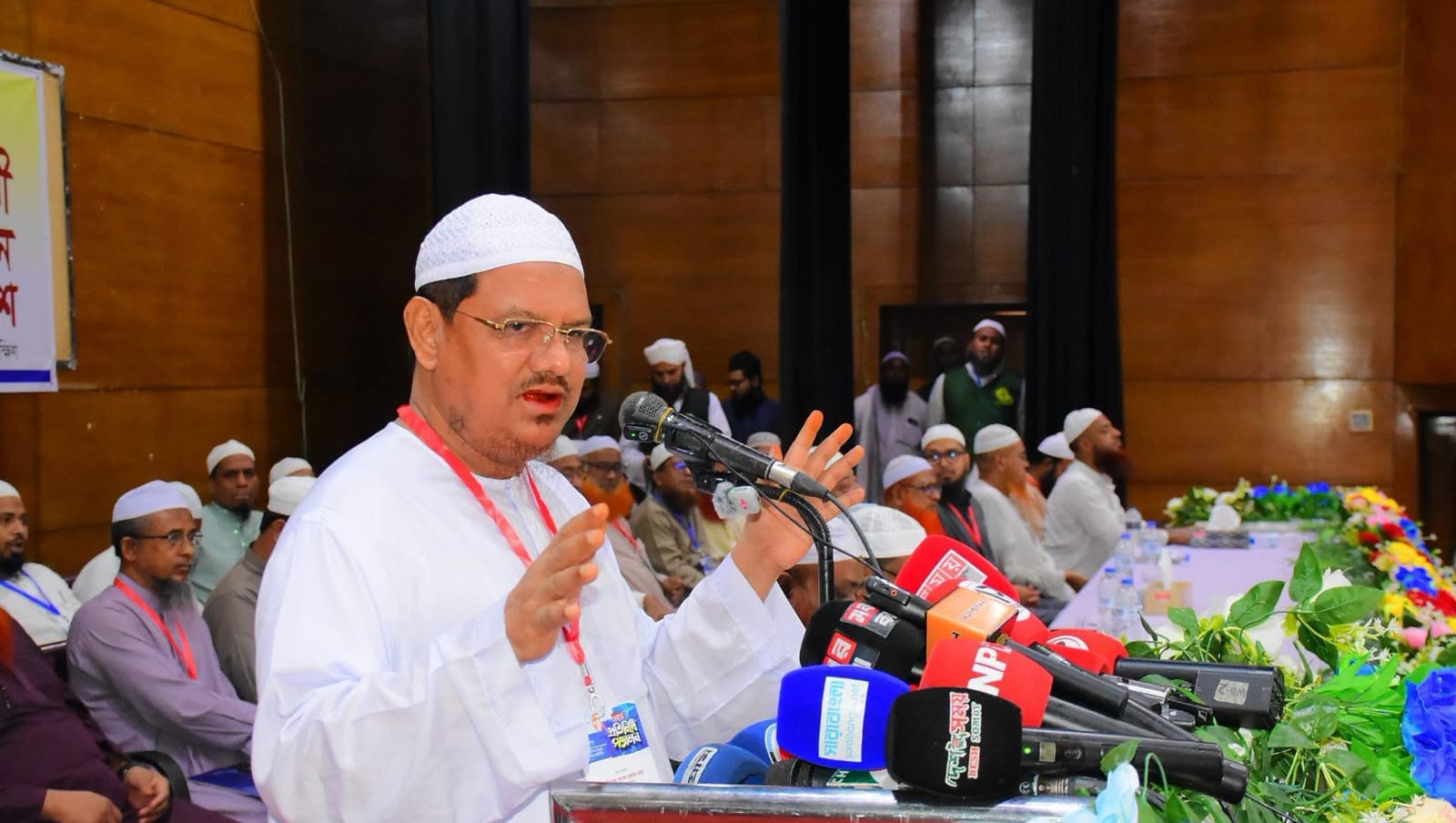 চাঁদাবাজি-সন্ত্রাস বন্ধে সরকারের ব্যর্থতার অভিযোগ: পীর সাহেব চরমোনাই