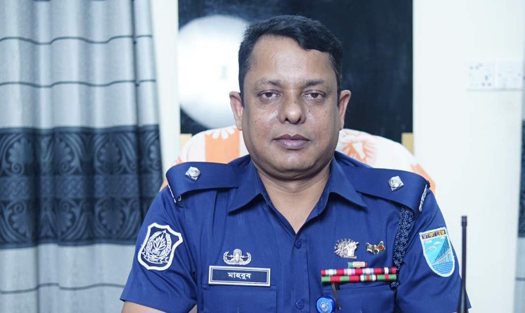অপরাধ দমনে তৎপরতার মধ্যে ভৈরবের ওসি মাহবুবুর রহমানকে ঘিরে অপপ্রচারের অভিযোগ